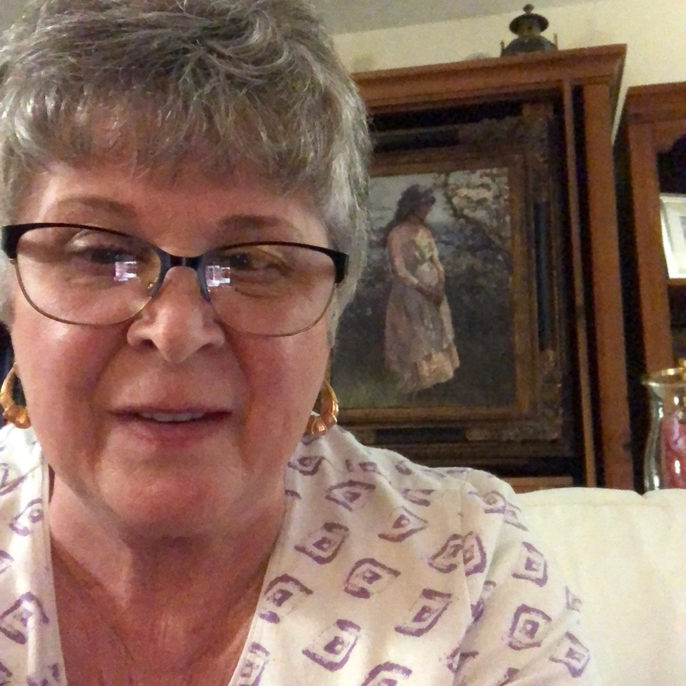 Meet your Posher, Linda